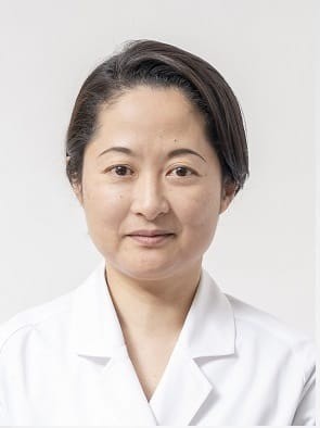 鈴木 真理子 写真